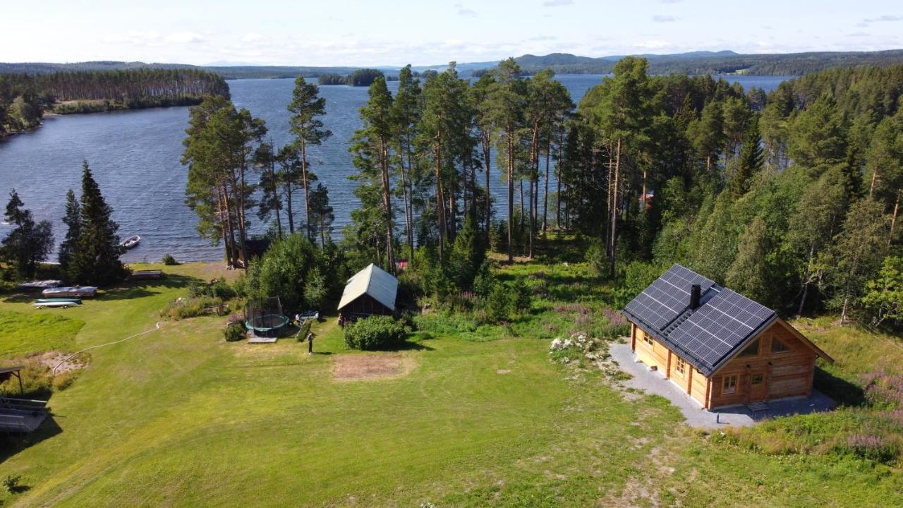 Blockhaus Am See - Komfort Umgeben Von Natur! Nalden المظهر الخارجي الصورة