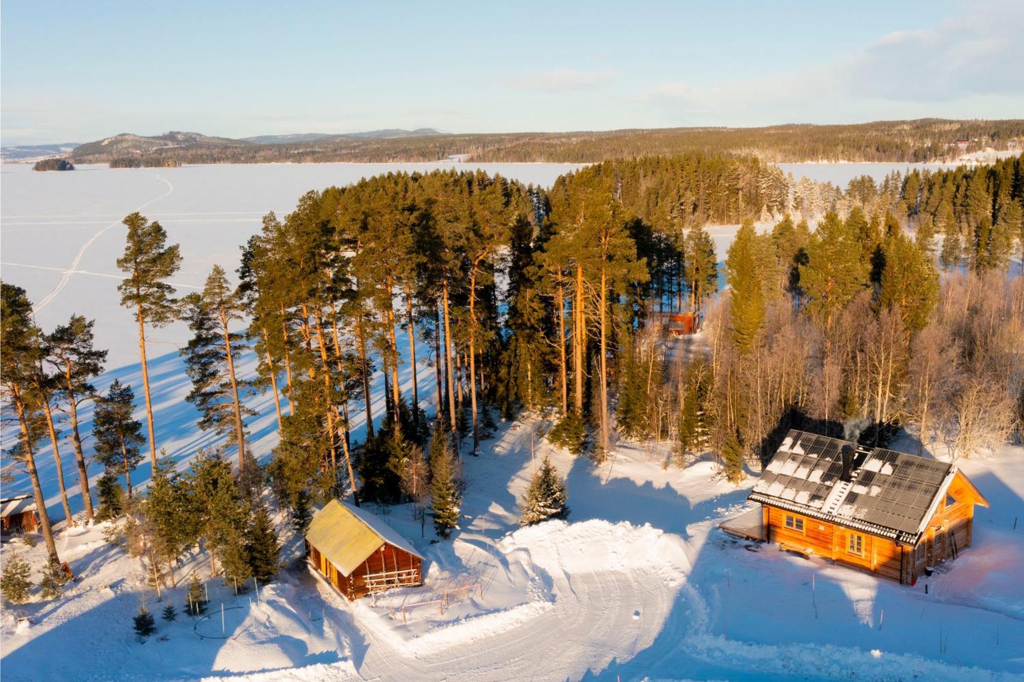 Blockhaus Am See - Komfort Umgeben Von Natur! Nalden المظهر الخارجي الصورة